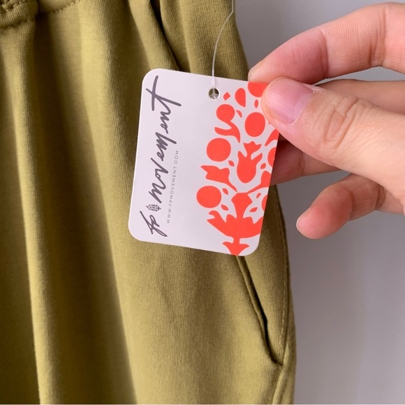 NWT Free People‎ Movement Field Goal High Rise Pants Size XS - Picture 10 of 10